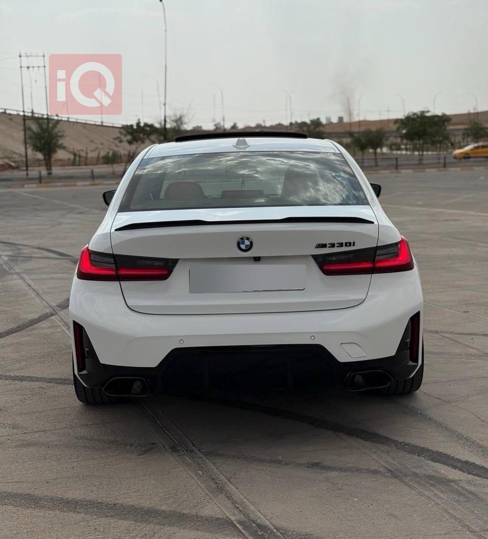 بي ام دبليو الفئة 3